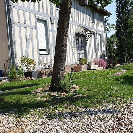 Bed and Breakfast Sous Les Toits Dosches Экстерьер фото