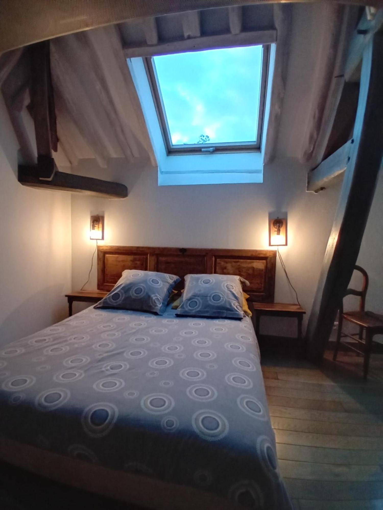 Bed and Breakfast Sous Les Toits Dosches Экстерьер фото